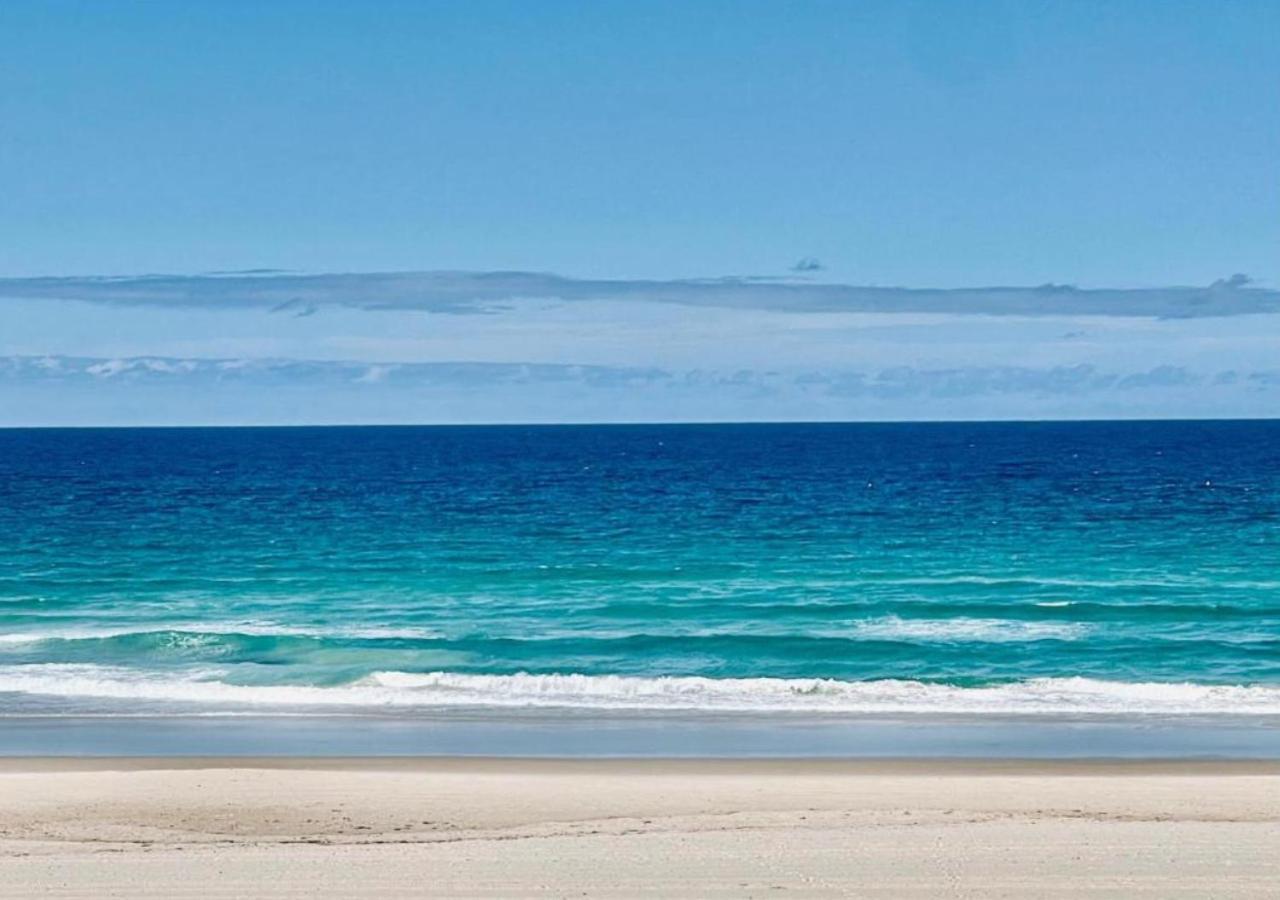 Tessa'S On The Beach Gold Coast Buitenkant foto